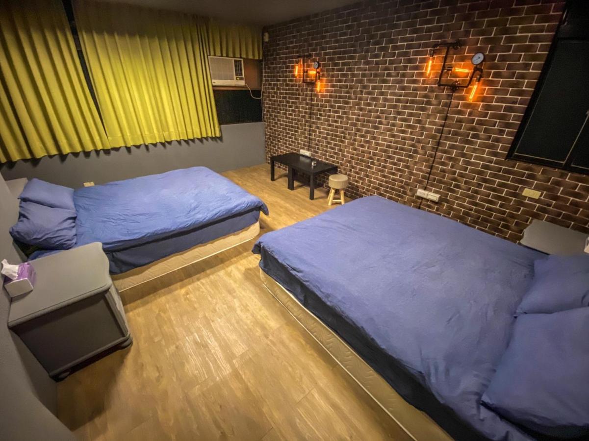 瑞芳旅人自助背包客棧ruifang Travelers Backpackers Inn- 不接受現金及刷卡 公共衛浴 需自備牙刷及毛巾 New Taipei City المظهر الخارجي الصورة